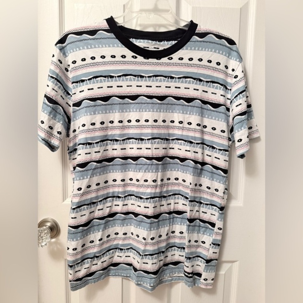 Hollister Teal and White Patterned Tee Sz L AJ